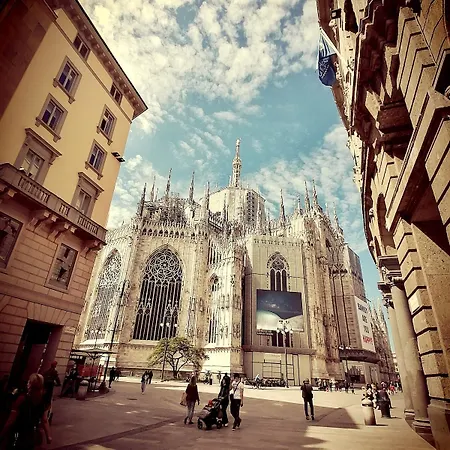 Elegant Apartment, Close Downtown Apartment Milan